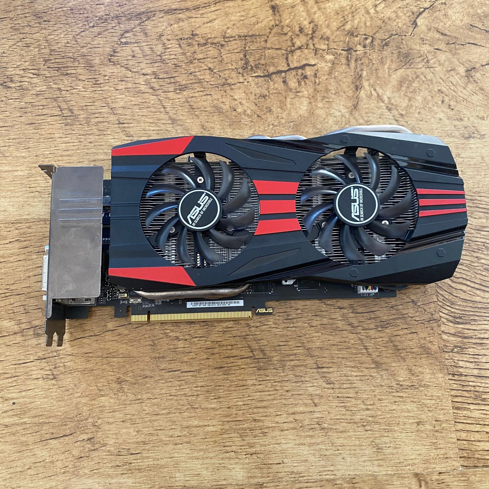 ASUS Nvidia GeForce GTX 670 4GB GDDR5 ( Zeldzaam ), Computers en Software, Videokaarten, PCI-Express 3, Gebruikt, HDMI, Ophalen of Verzenden