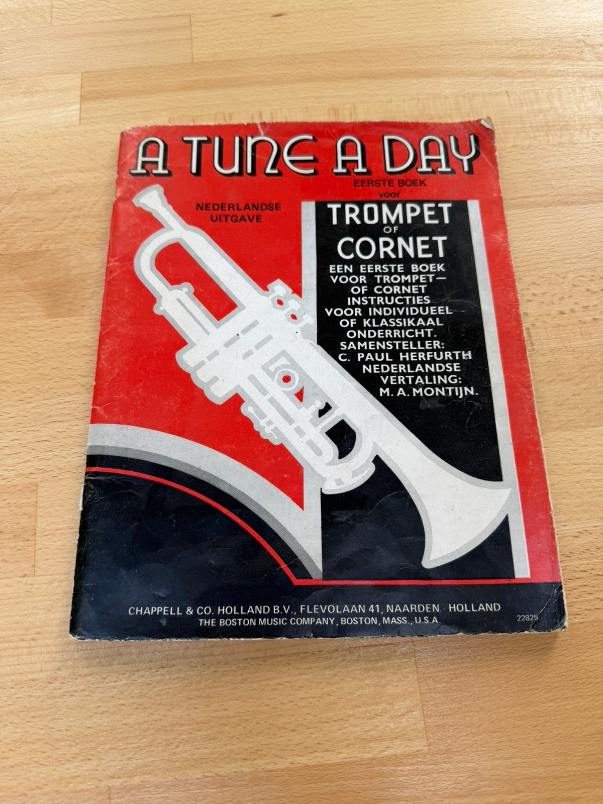 Lesboek voor trompet of cornet: A tune a day, Muziek en Instrumenten, Ophalen of Verzenden, Gebruikt, Les of Cursus, Trompet