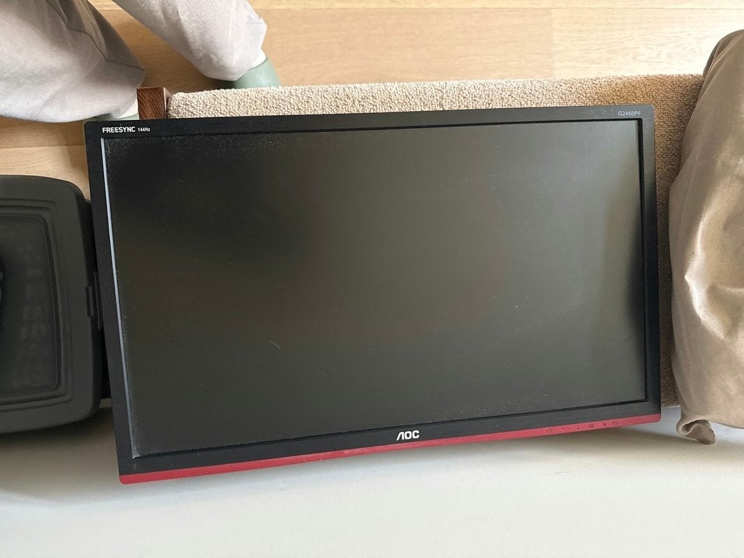 AOC G2460PF Gaming Monitor - 144Hz, FreeSync, Computers en Software, Gaming, Gebruikt, Kantelbaar, 101 t/m 150 Hz