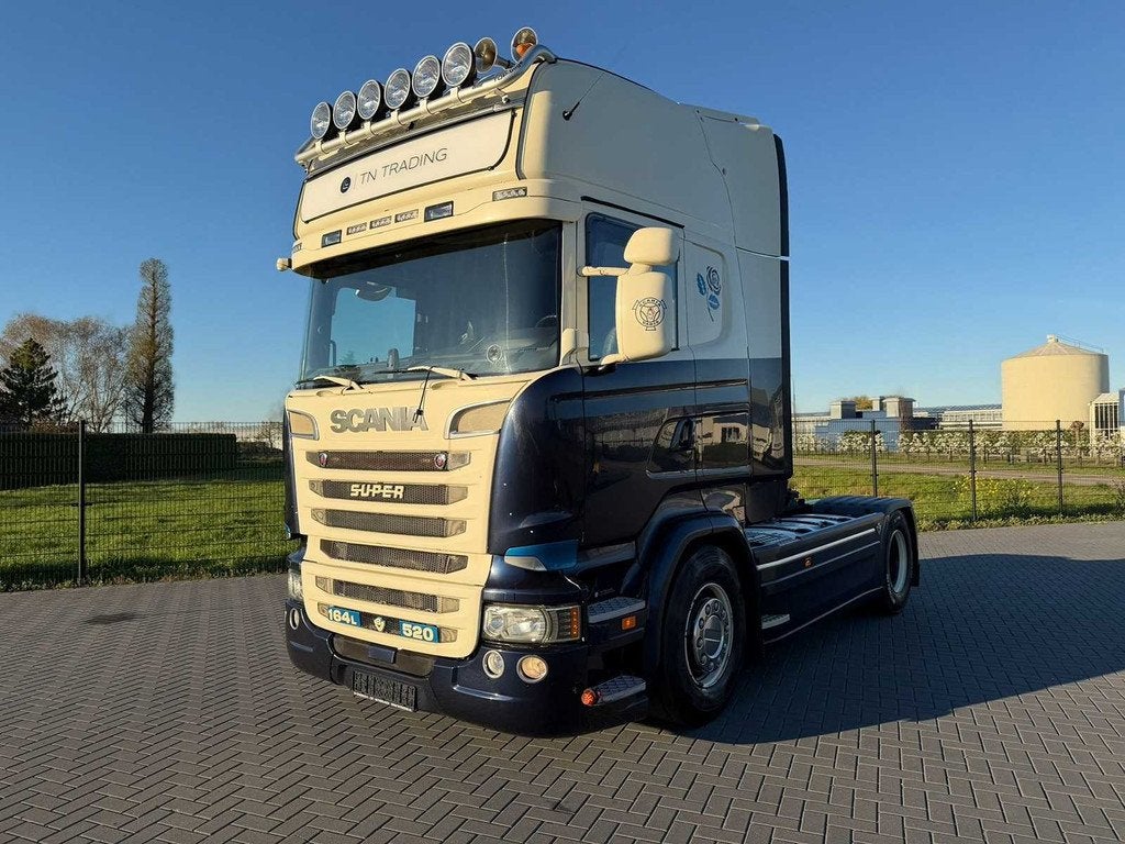 Scania - R520 - V8 - Retarder - Vollucht - Smart 2 tacho - 2, Auto's, Scania, Overige brandstoffen, Bedrijf, Te koop