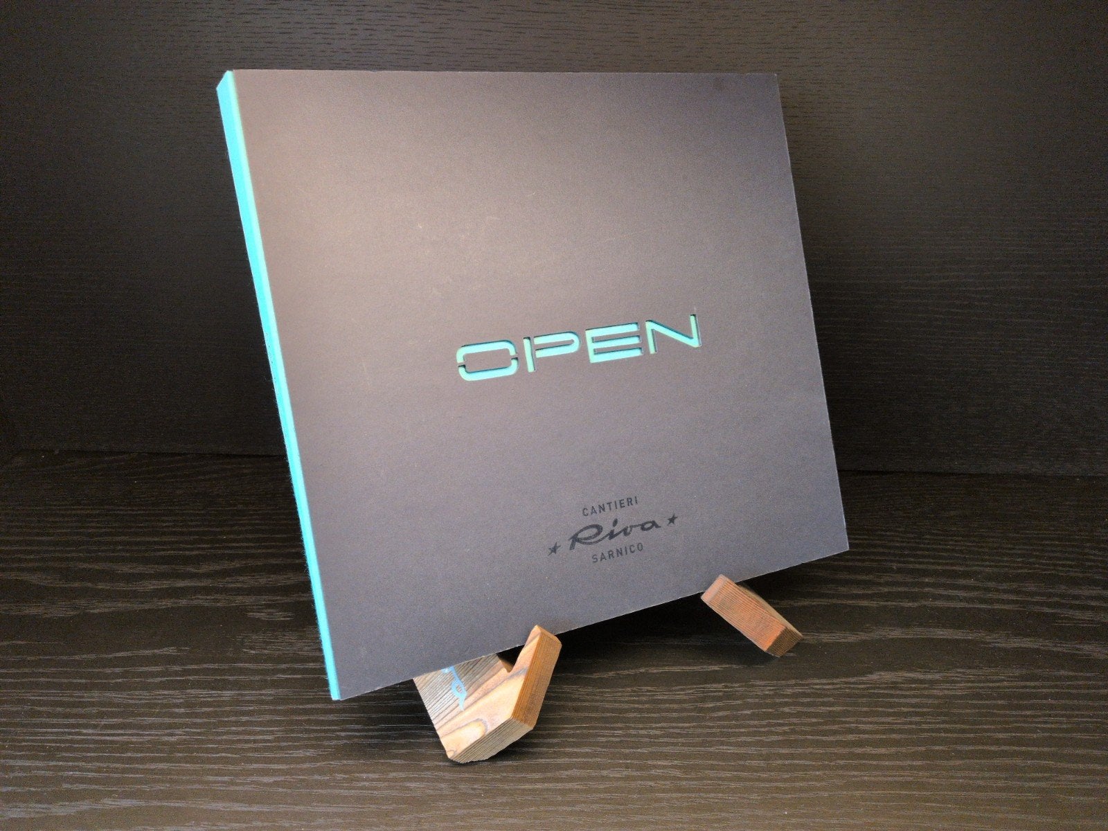 Riva Open Yachts Catalogus - Exclusieve Editie, Ophalen of Verzenden, Zo goed als nieuw