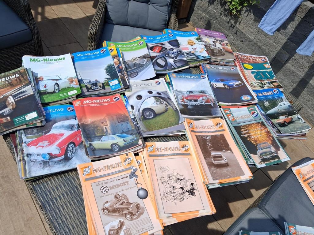 MG-Nieuws clubbladen collectie - Diverse Jaren, Ophalen of Verzenden, Gelezen, Overige merken, MG Car Club Holland