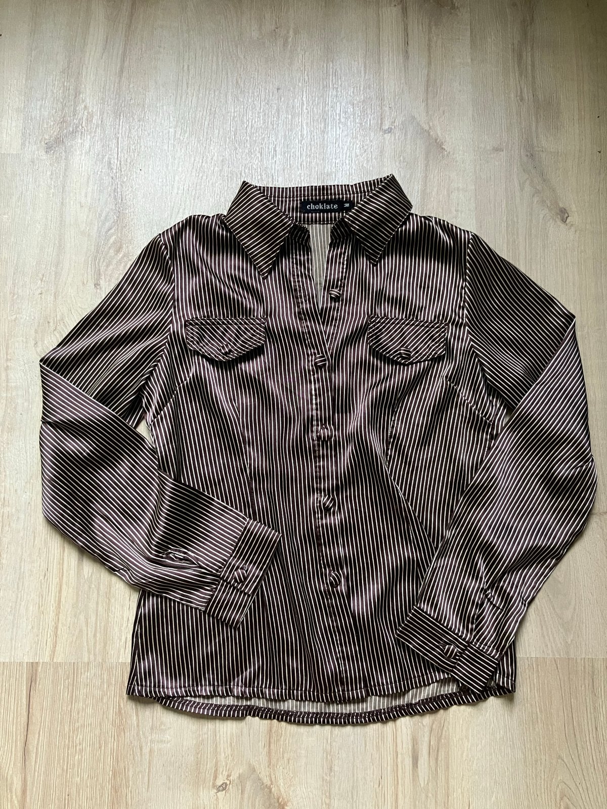 Bruin met wit  gestreepte blouse silk maat M, Ophalen of Verzenden, Gedragen, Maat 38/40 (M), Bruin