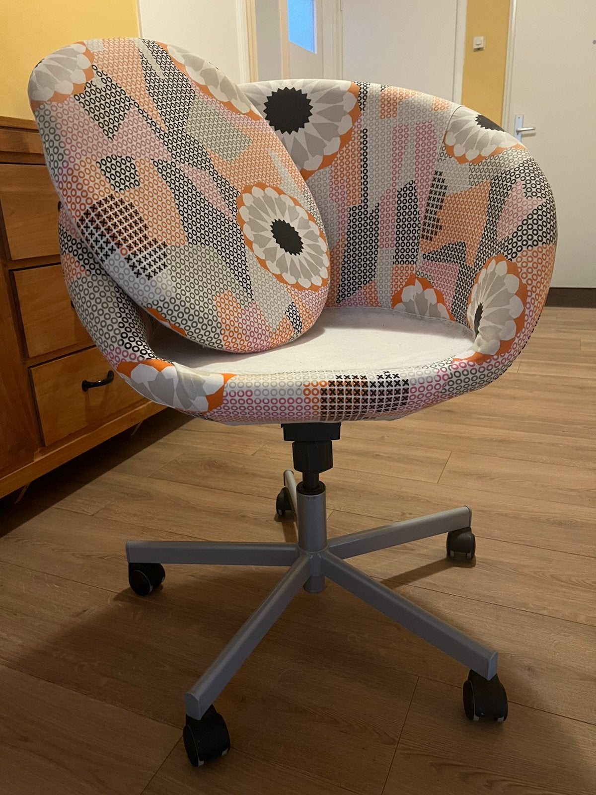 Bureau/game stoel, Huis en Inrichting, Bureaustoelen, Ophalen, Zo goed als nieuw, Overige kleuren