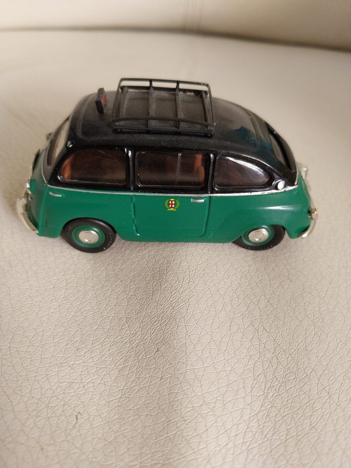 Giocher Fiat 600 Multipla 1:43, Hobby en Vrije tijd, Ophalen of Verzenden, Zo goed als nieuw, Auto, Overige merken