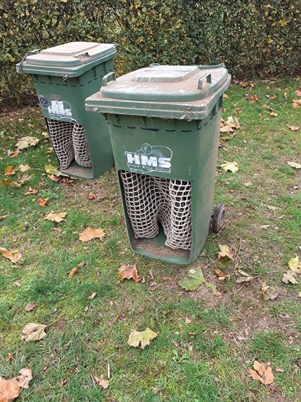 Kliko slowfeeders voor paarden, geiten of ander vee., Ophalen, Gebruikt