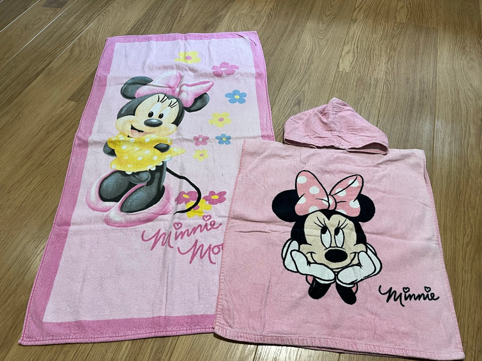 Minnie Mouse handdoek en poncho set, Ophalen of Verzenden, Gebruikt