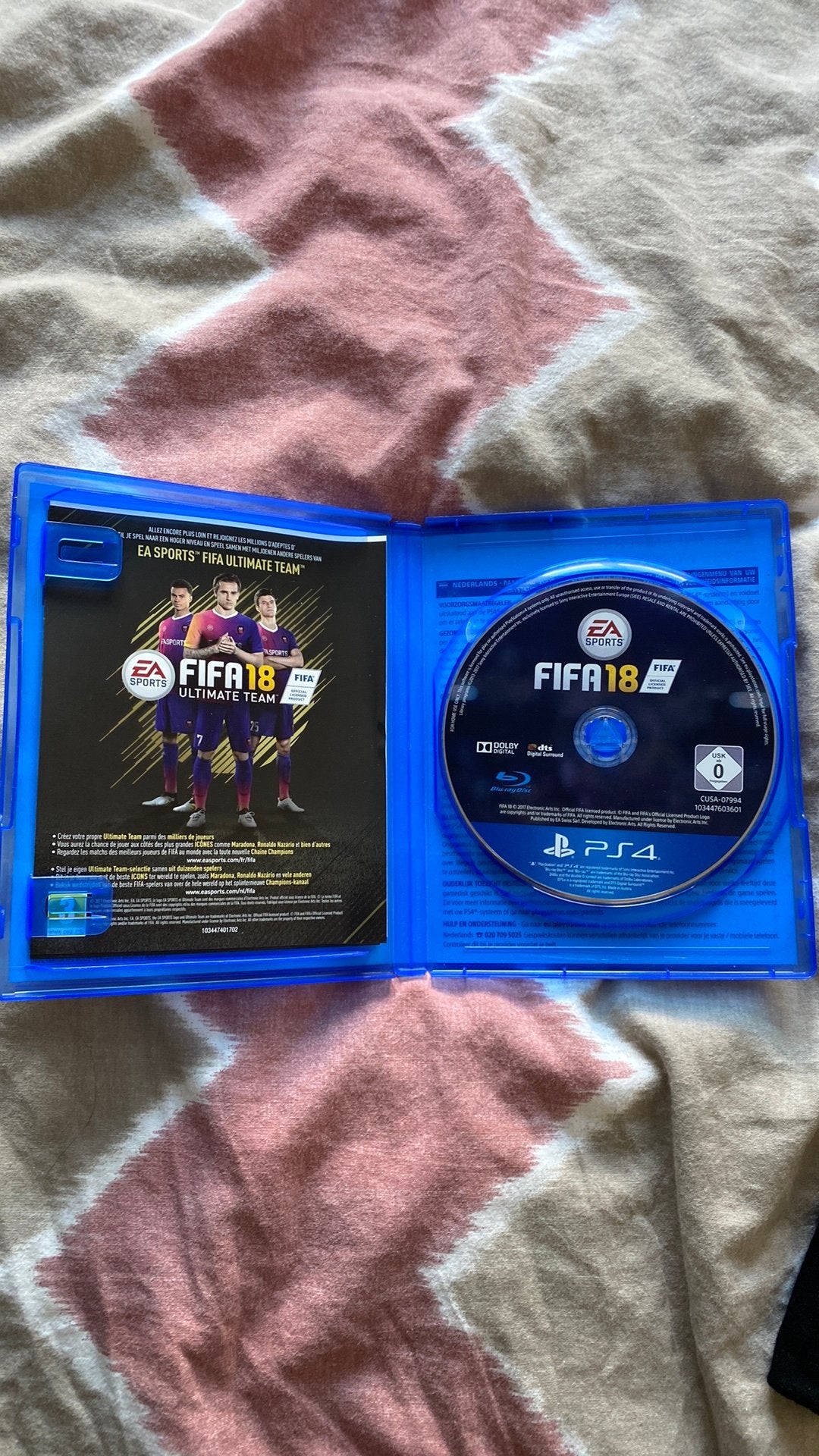 Fifa 18 ps4, Ophalen, Zo goed als nieuw, Sport, 3 spelers of meer