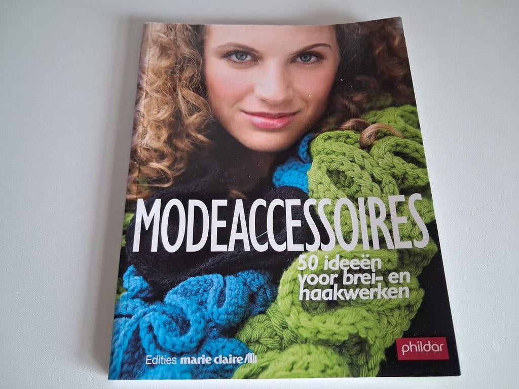 Breiboek Modeaccessoires Phildar Marie-Claire, Ophalen of Verzenden, Zo goed als nieuw, Breien of Haken, Patroon of Boek