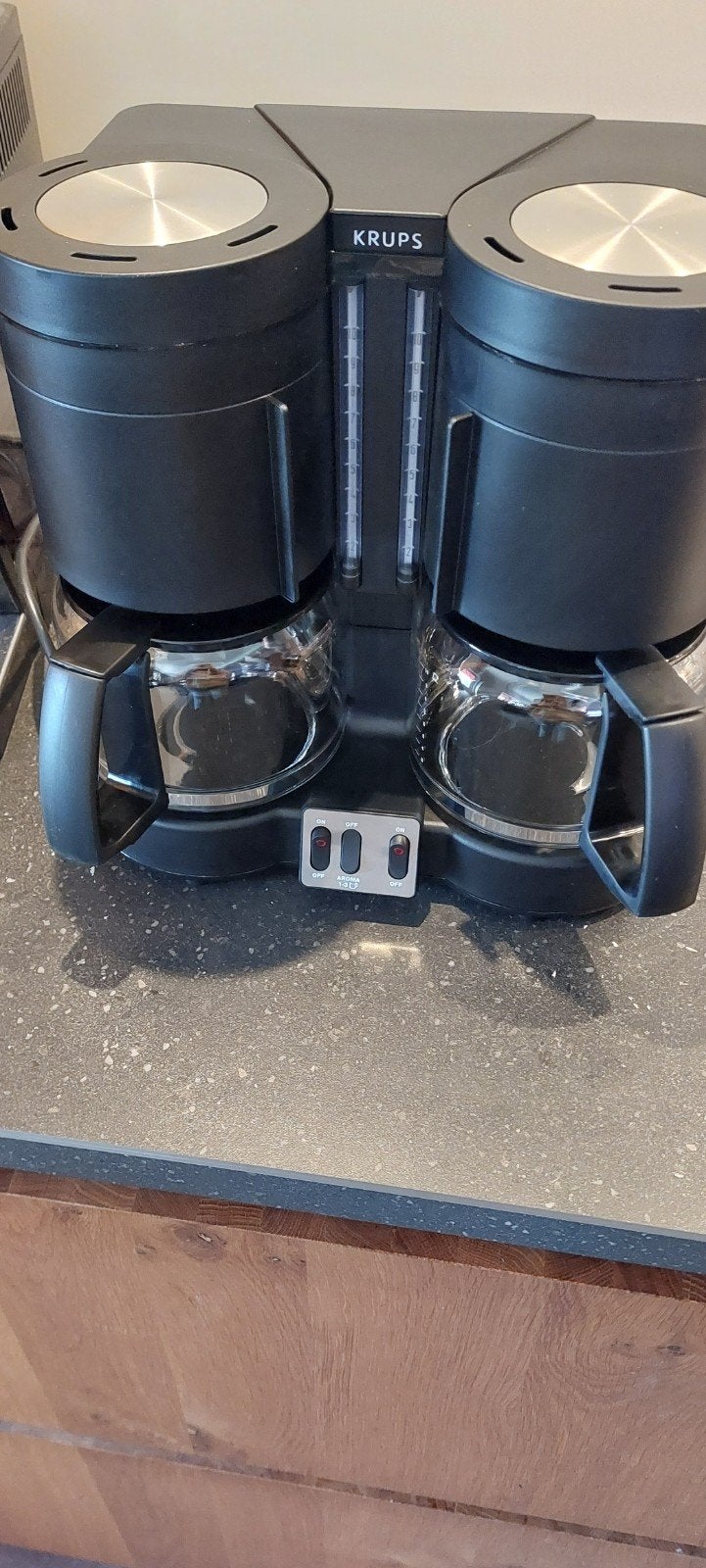 Krups KM850* Koffiezetapparaat - Deksel defect, Ophalen, Info@krups.com, Groupe Seb - Rue du Triage 21120 Is-sur-Tille - France