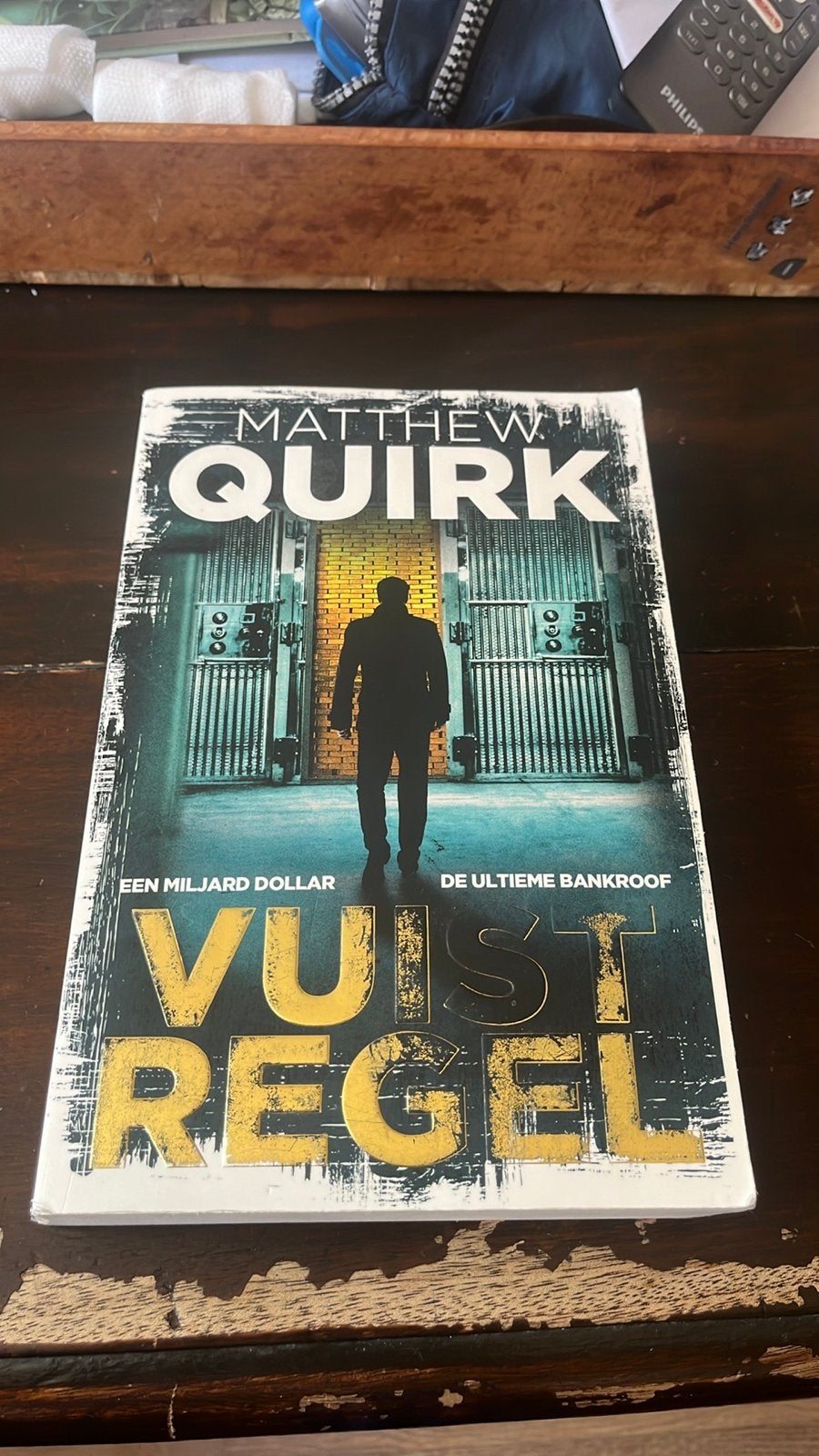Vuistregel - Matthew Quirk (Thriller), Boeken, Thrillers, Gelezen, Nederland, Ophalen of Verzenden