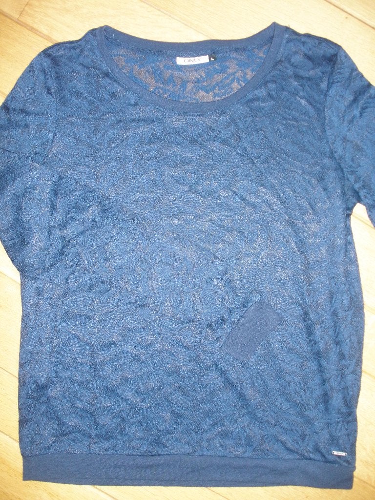 ONLY t- shirt lange mouw donker blauw kanten bloemen maat L, Kleding | Dames, Maat 38/40 (M), Only, Blauw, Ophalen of Verzenden
