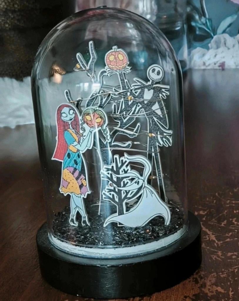 Nightmare Before Christmas - Snowglobe - Gothic - Goth, Verzamelen, Ophalen of Verzenden, Overige figuren, Zo goed als nieuw, Beeldje of Figuurtje