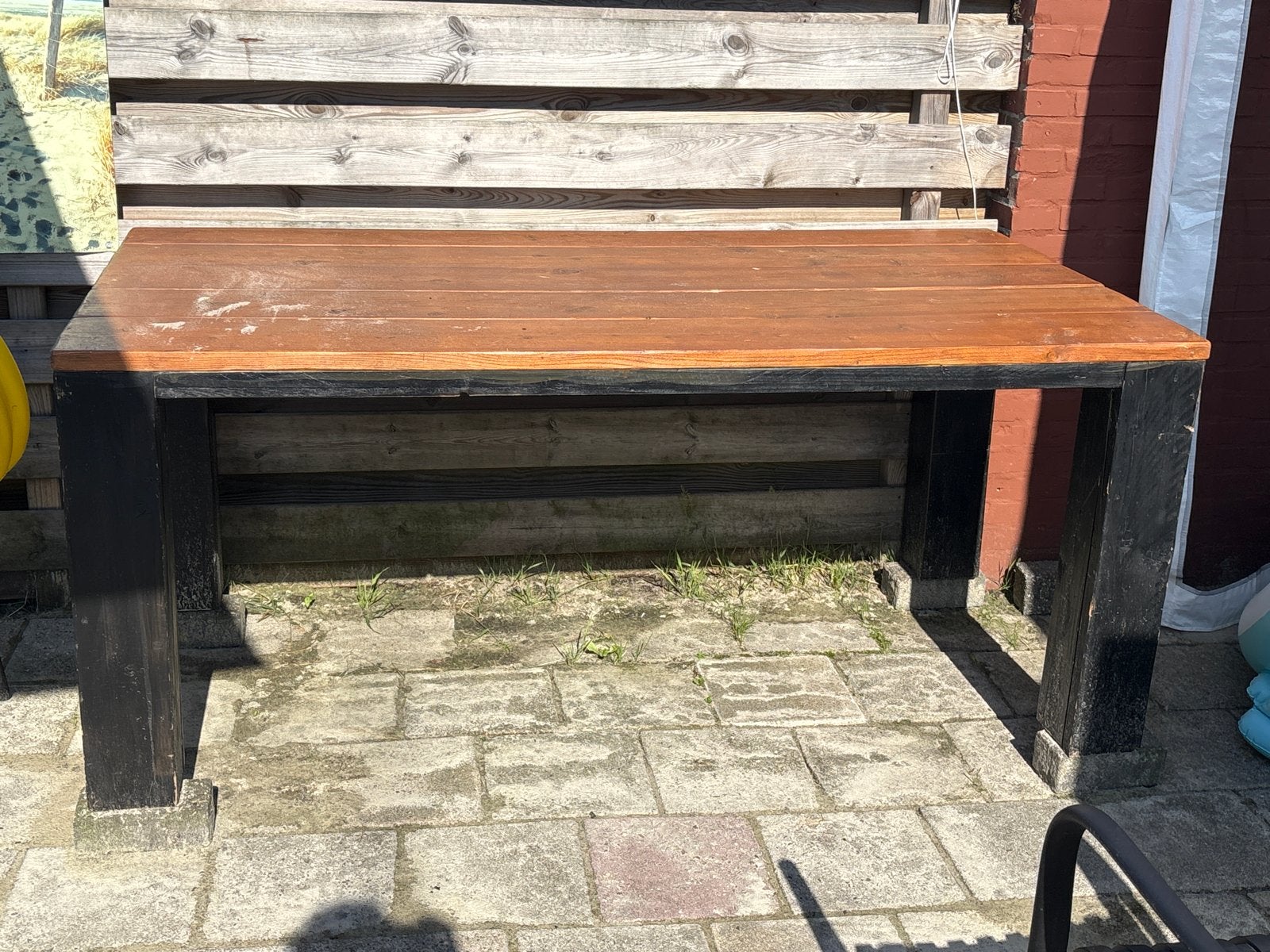 Steigerhouten tuintafel gebeitst met zwarte poten, Tuin en Terras, Ophalen, Gebruikt, Rechthoekig, Hout