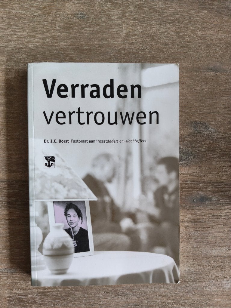 5016 verraden vertrouwen - jc borst, Verzenden, Zo goed als nieuw
