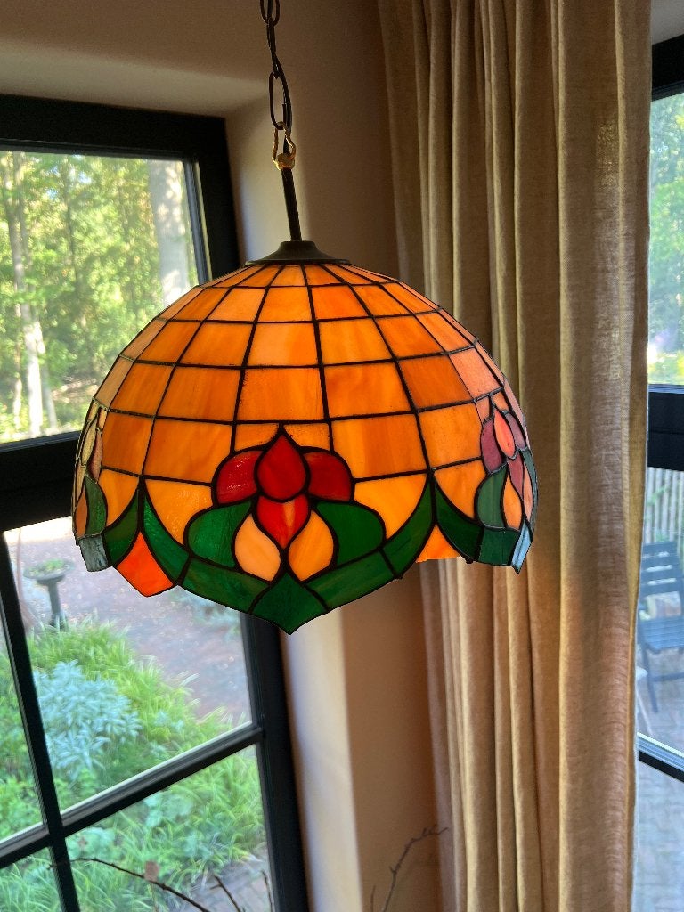 Tiffany hanglamp, art deco, mooi, wittinten, meerkleurig