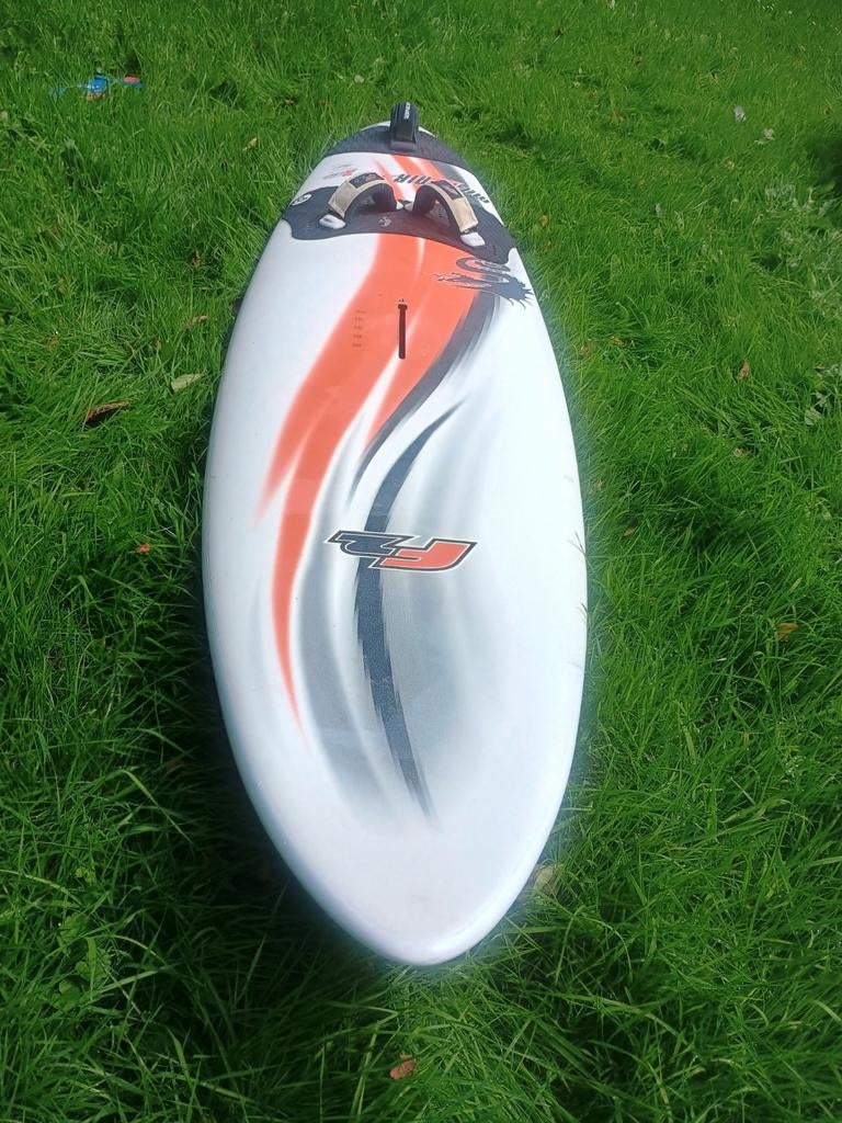 F2 Max2Air 90L Freewave Windsurfboard inclusief vin, Watersport en Boten, Windsurfen, Ophalen