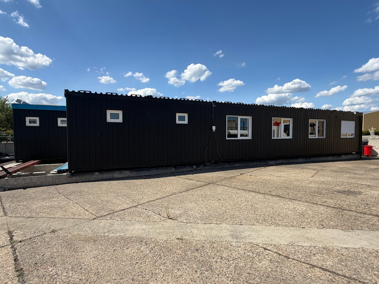 Modulaire moderne kantoorunits / woonunits te koop, Ophalen