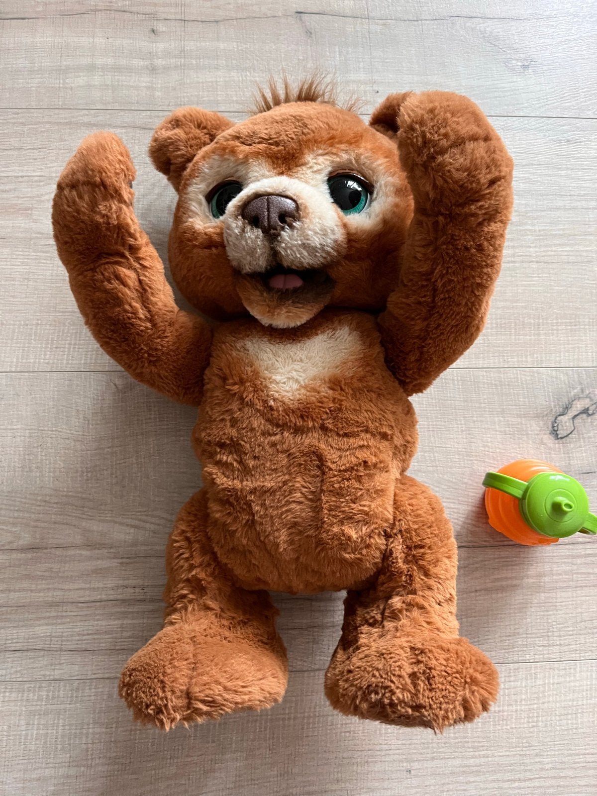 FurReal Friends Cubby de Beer met drinkflesje, Kinderen en Baby's, Overige merken, Beer, Ophalen of Verzenden, Zo goed als nieuw