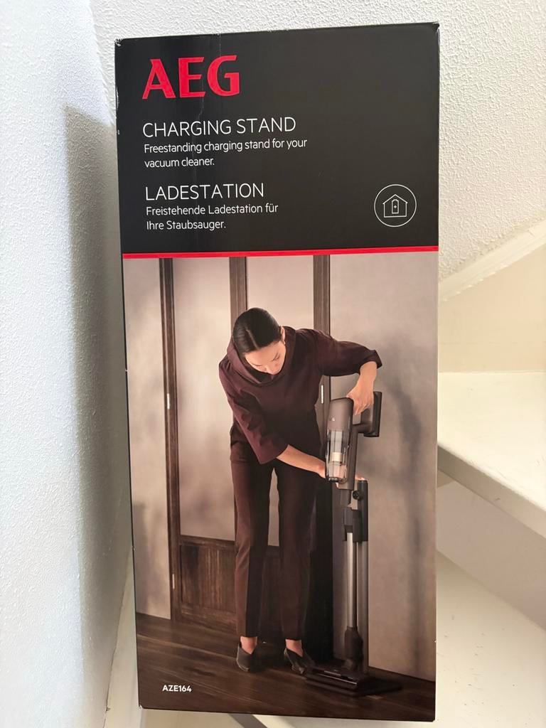 AEG Oplaadstation AZE164 voor steelstofzuiger, Ophalen, Nieuw, Overige typen