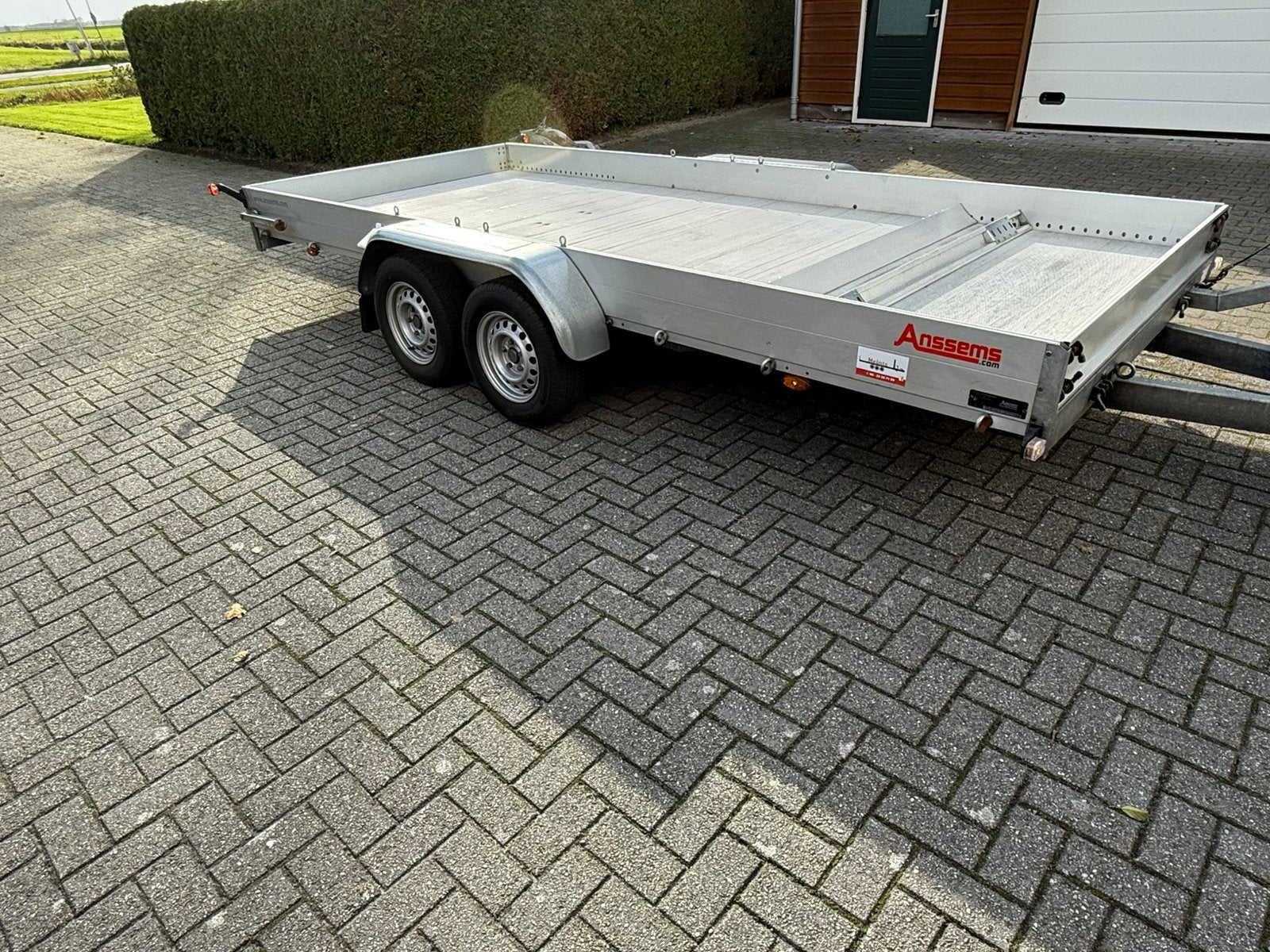 Anssems auto ambulance  2500 2017 kar  in perfecte staat, Ophalen, Zo goed als nieuw, Anssems Aanhangwagens B.V., Anssems Aanhangwagens B.V.  Ericssonstraat 50 NL-5121 ML Rijen