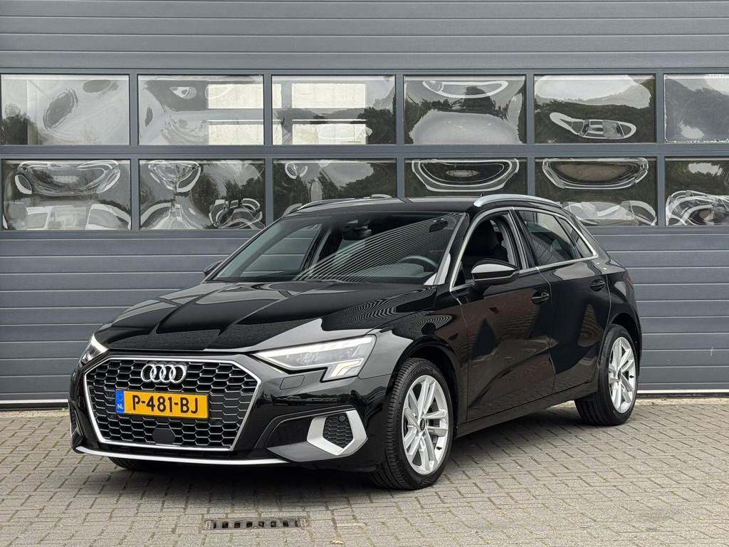 AUDI A3 SPORTBACK 30 TFSI ADVANCED EDITION I AUTOMAAT I APPL, Auto's, Gebruikt, Met garantie (alle), Zwart, Origineel Nederlands