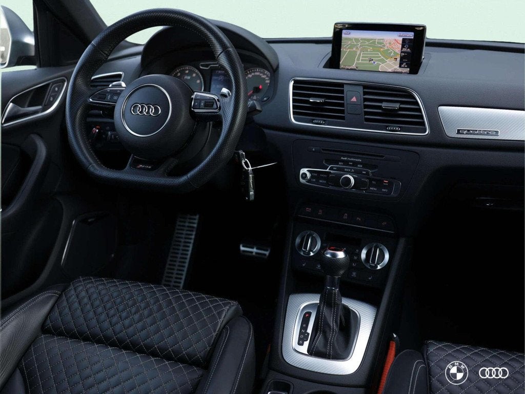 Audi RS Q3 2.5 TFSI RS Q3 quattro / 2e EIG / CARBON / BOSE /, Auto's, Automaat, Euro 5, Gebruikt, Met garantie (alle)