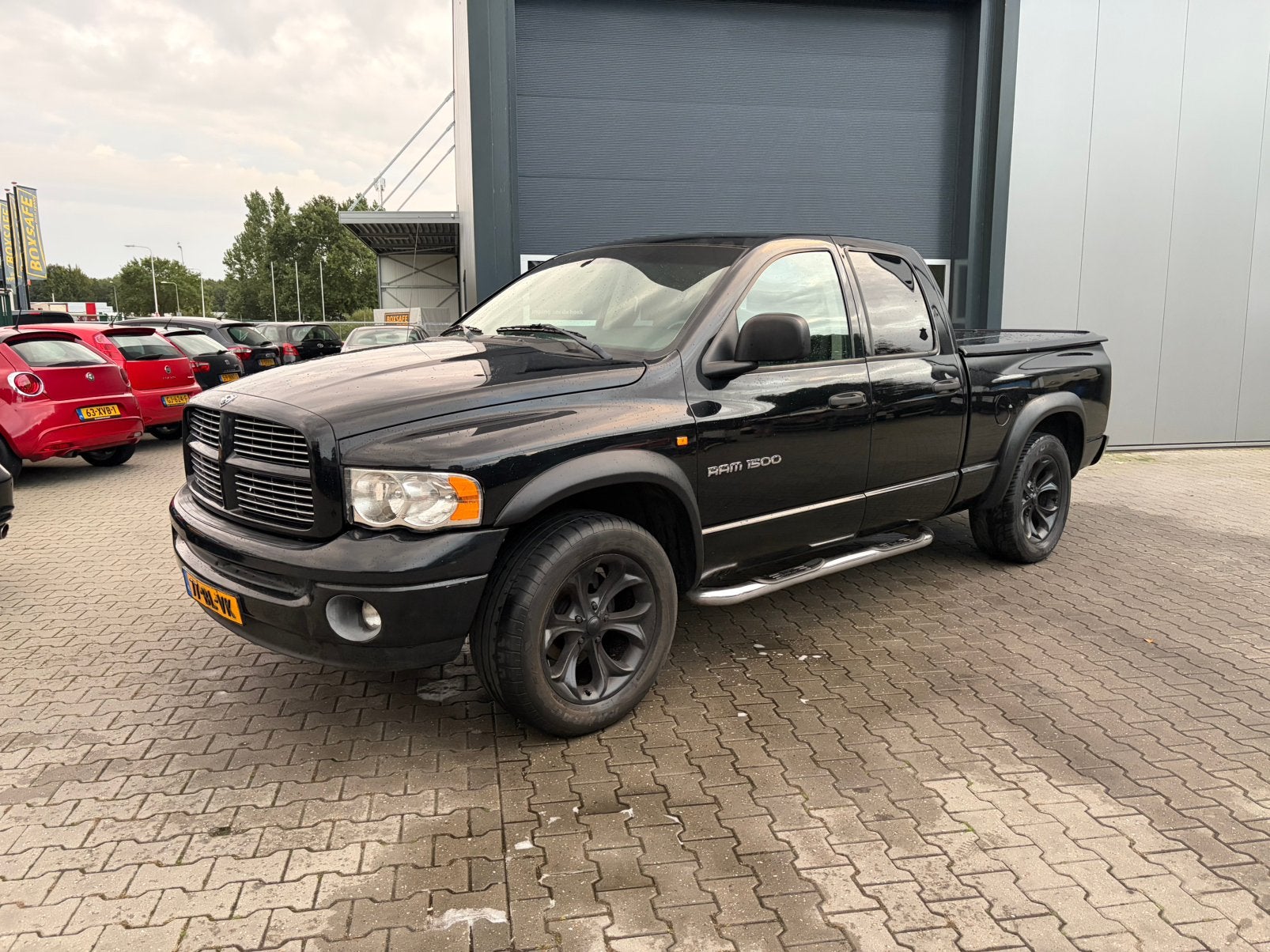 Dodge Ram 1500 4.7 V8 – Projectauto, Auto's, Automaat, 238 pk, Achterwielaandrijving, Zwart