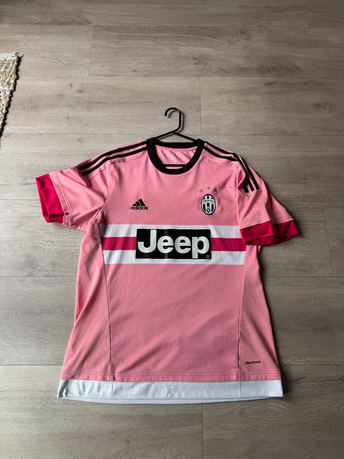 Juventus Adidas Roze Voetbalshirt Maat L, Maat L, Ophalen of Verzenden, Zo goed als nieuw, Shirt