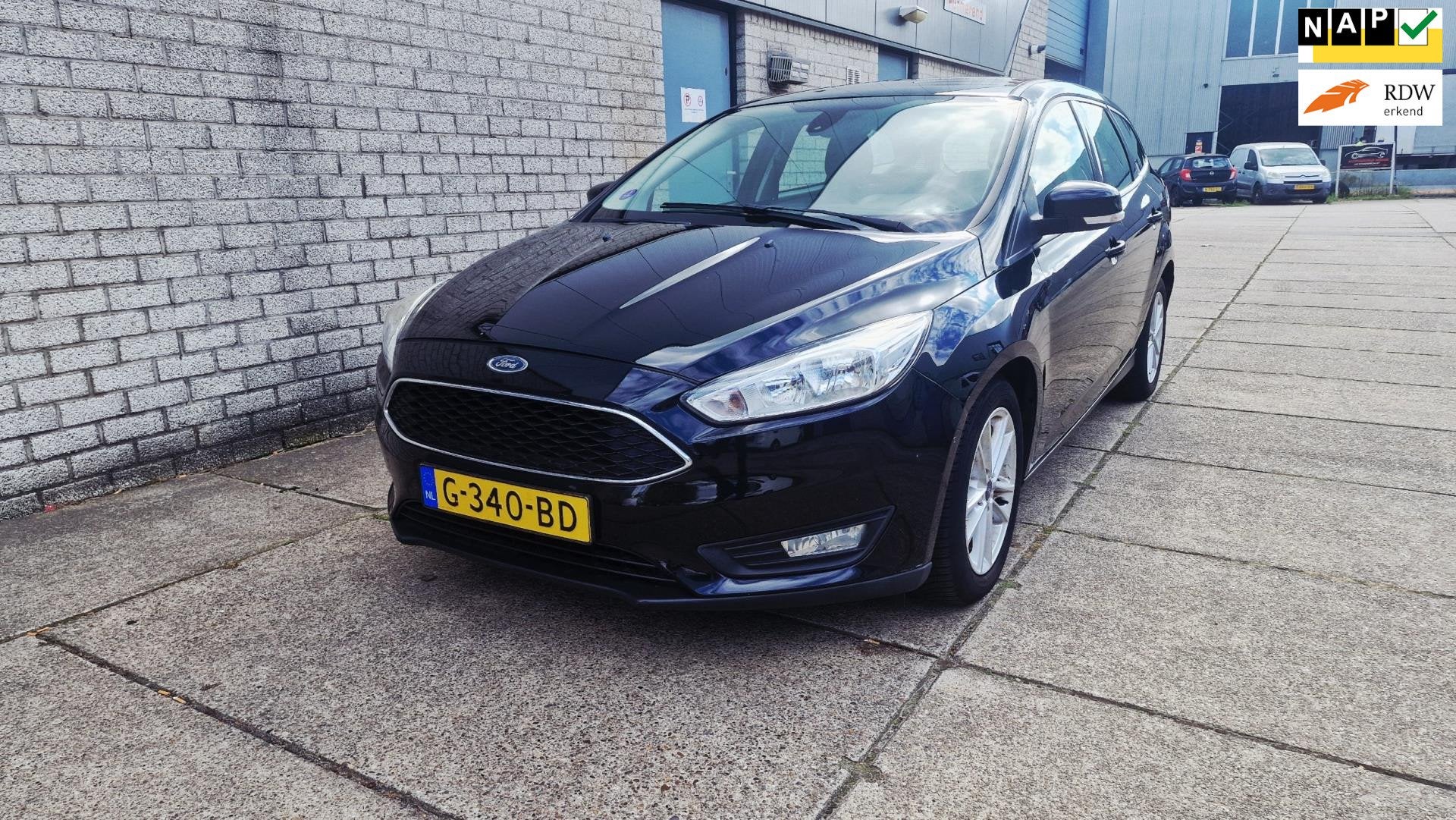 Ford Focus Wagon 1.5 Titanium Edition 2e eigenaar Navigatie., Dealer onderhouden, 4 cilinders, Zwart, 690 kg