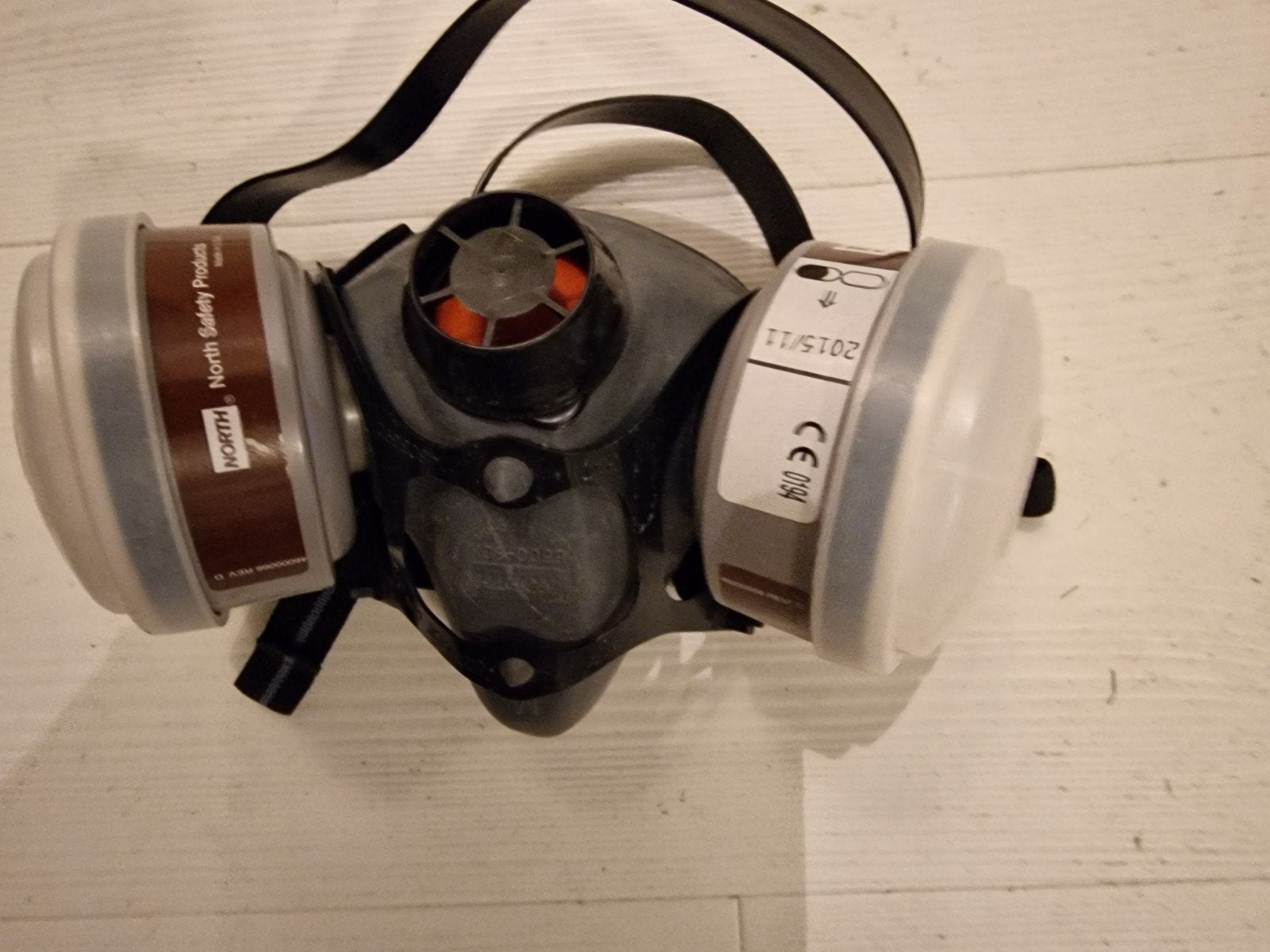 North Honeywell halfgelaatsmasker N7500-1U – gebruikt, Doe-het-zelf en Verbouw, Ophalen, Gebruikt, Halfgelaatsmaskers