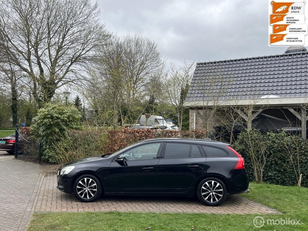 Nette sportieve Volvo V60 1.6 T3 R-Design bj 2011, Auto's, Volvo, Voorwielaandrijving, 15 km/l, Gebruikt, 4 cilinders