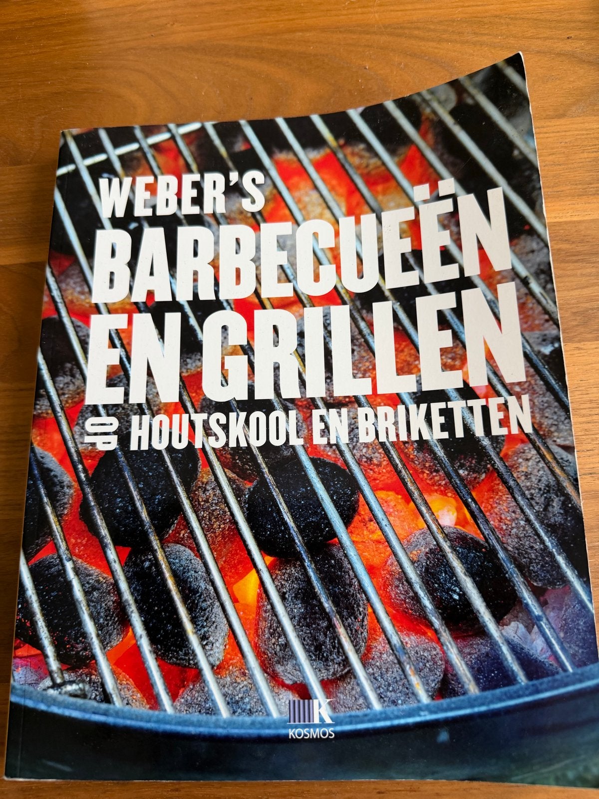 Weber's Barbecueën en Grillen op Houtskool en Briketten, Ophalen of Verzenden, Zo goed als nieuw, Hoofdgerechten