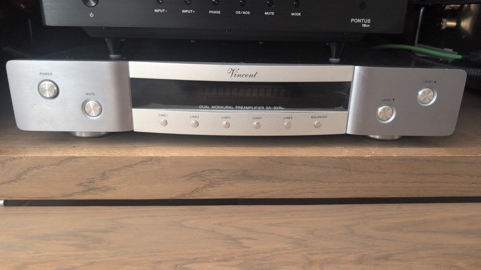 Vincent SA-93 Plus voorversterker en SP-991 eindversterker, Audio, Tv en Foto, Versterkers en Receivers, Overige merken, Ophalen of Verzenden