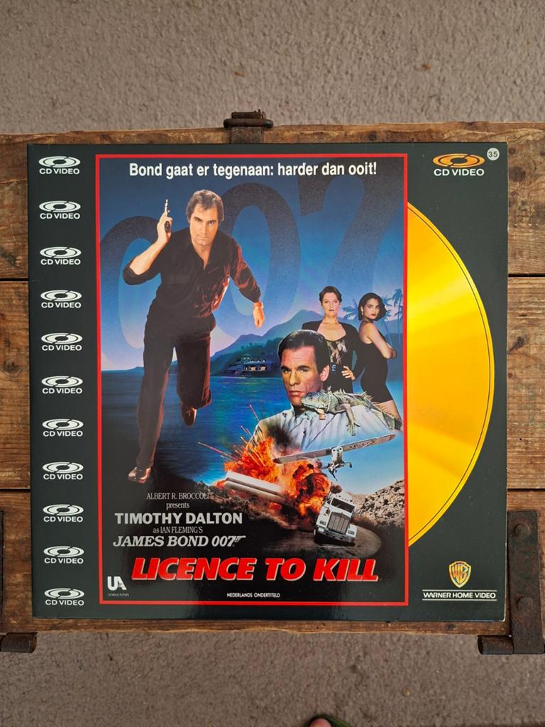 007 / Bond verzamelaars...2CD-video 007- "Licence To Kill", Ophalen of Verzenden, Zo goed als nieuw, Film, Overige typen