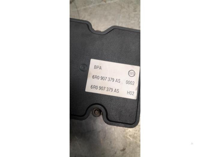 ABS Pomp van een Volkswagen Polo, Gebruikt, -, Volkswagen, -
