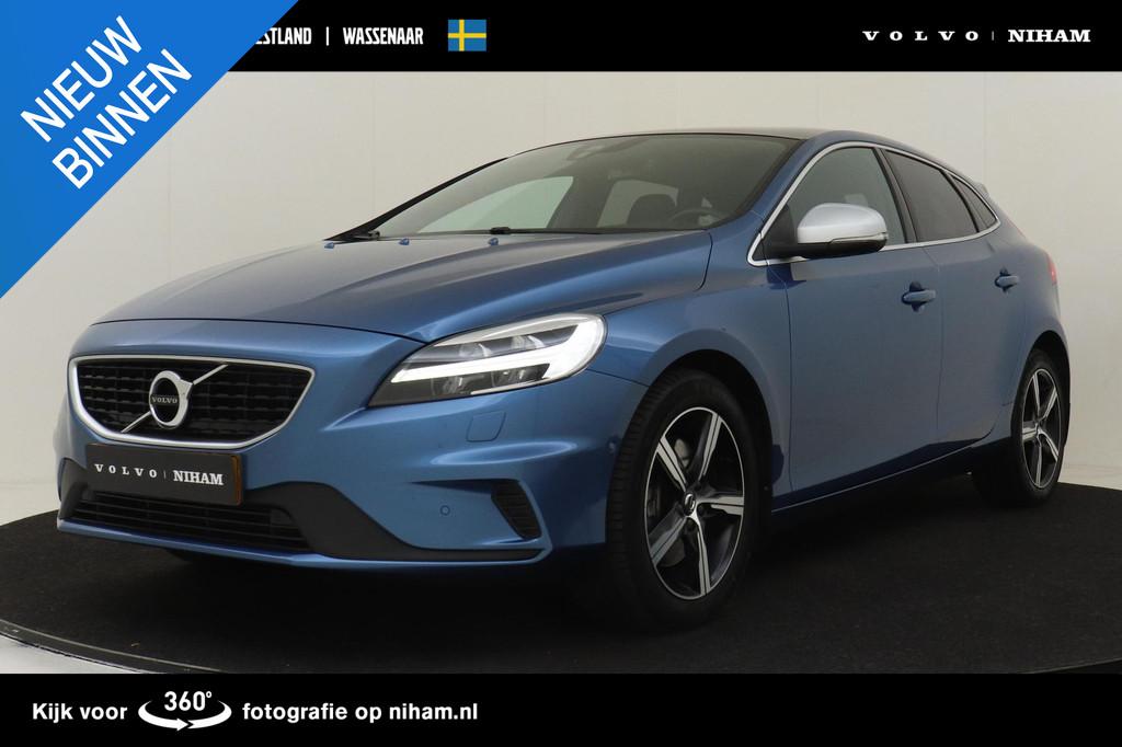 Volvo V40 T3 AUT. POLAR+ SPORT -PANO.DAK|HARMAN/KARDON|POWER, 12 maanden, Euro 6, 4 cilinders, Blauw
