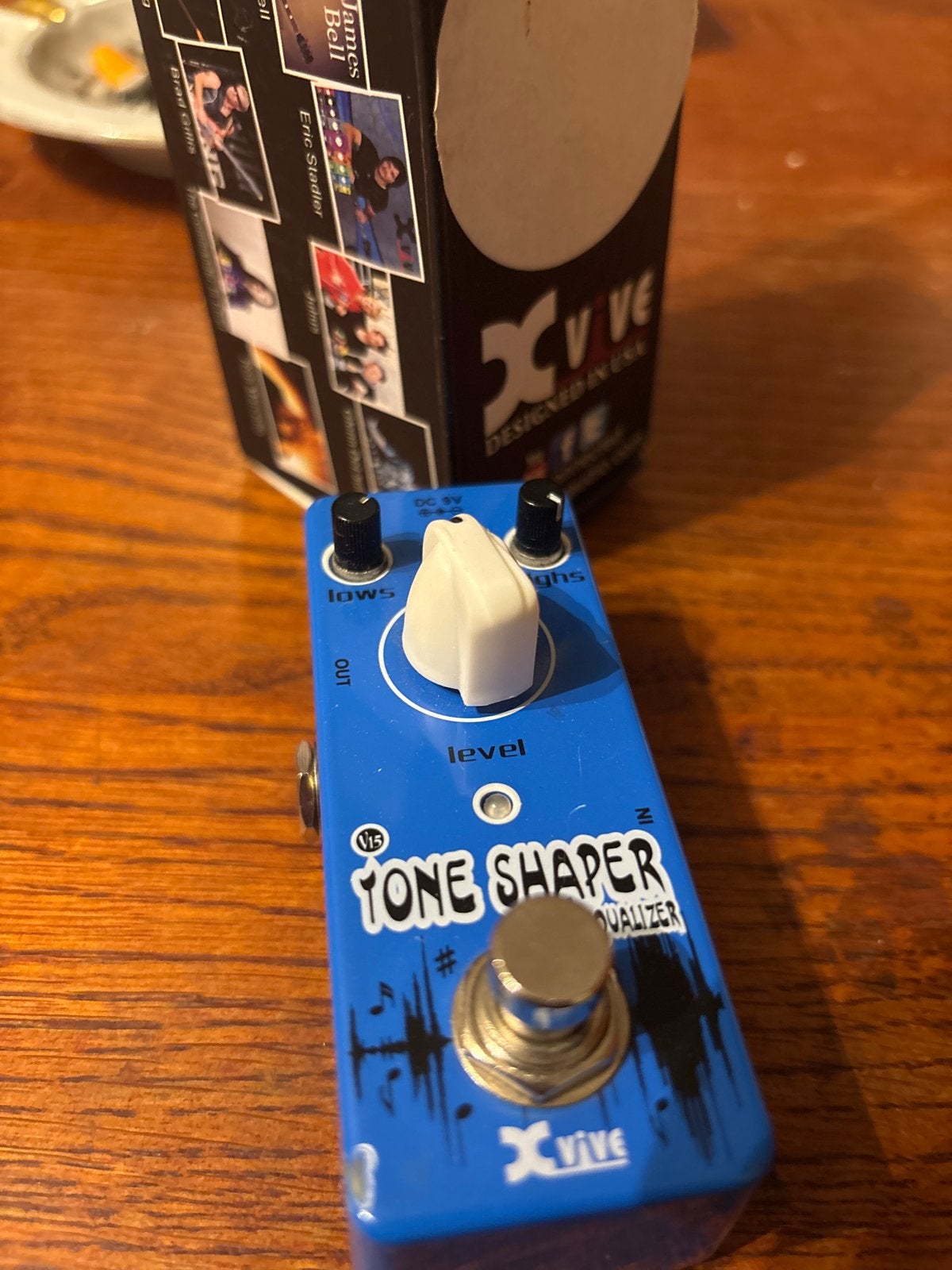 XVIVE Tone Shaper Equalizer Gitaar Pedaal, Ophalen of Verzenden, Zo goed als nieuw, Equalizer