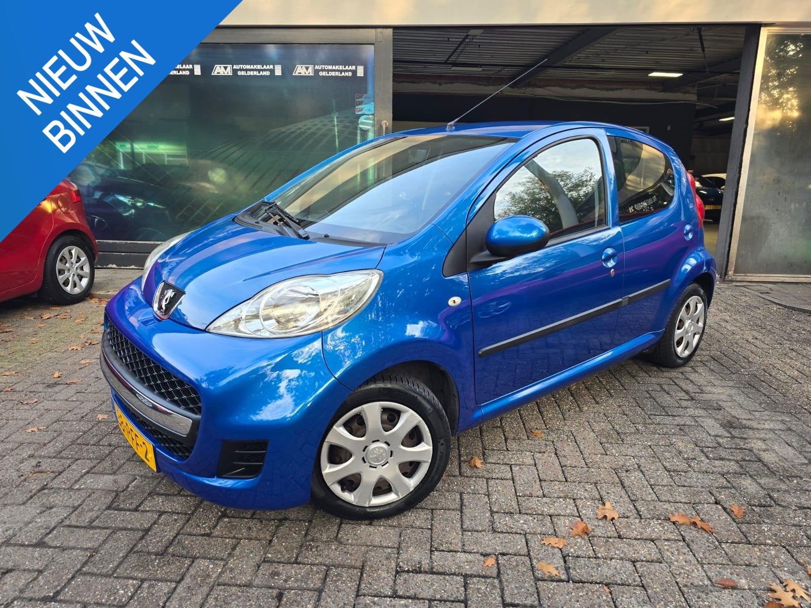 Peugeot 107 1.0-12V Millesim 200 | 1E EIGENAAR | 3/6 OF 12MN, Auto's, Voorwielaandrijving, Stof, Gebruikt, 68 pk