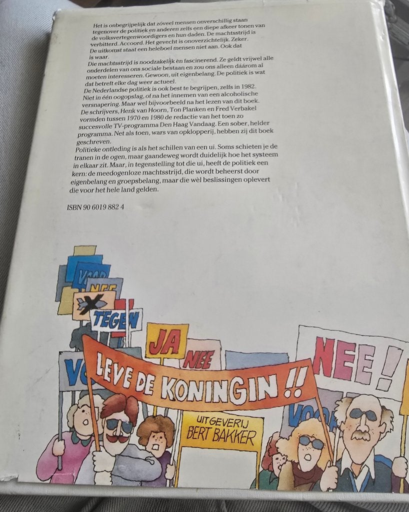 Politiek, Ophalen of Verzenden, Gelezen, Politiek en Staatkunde, Nederland