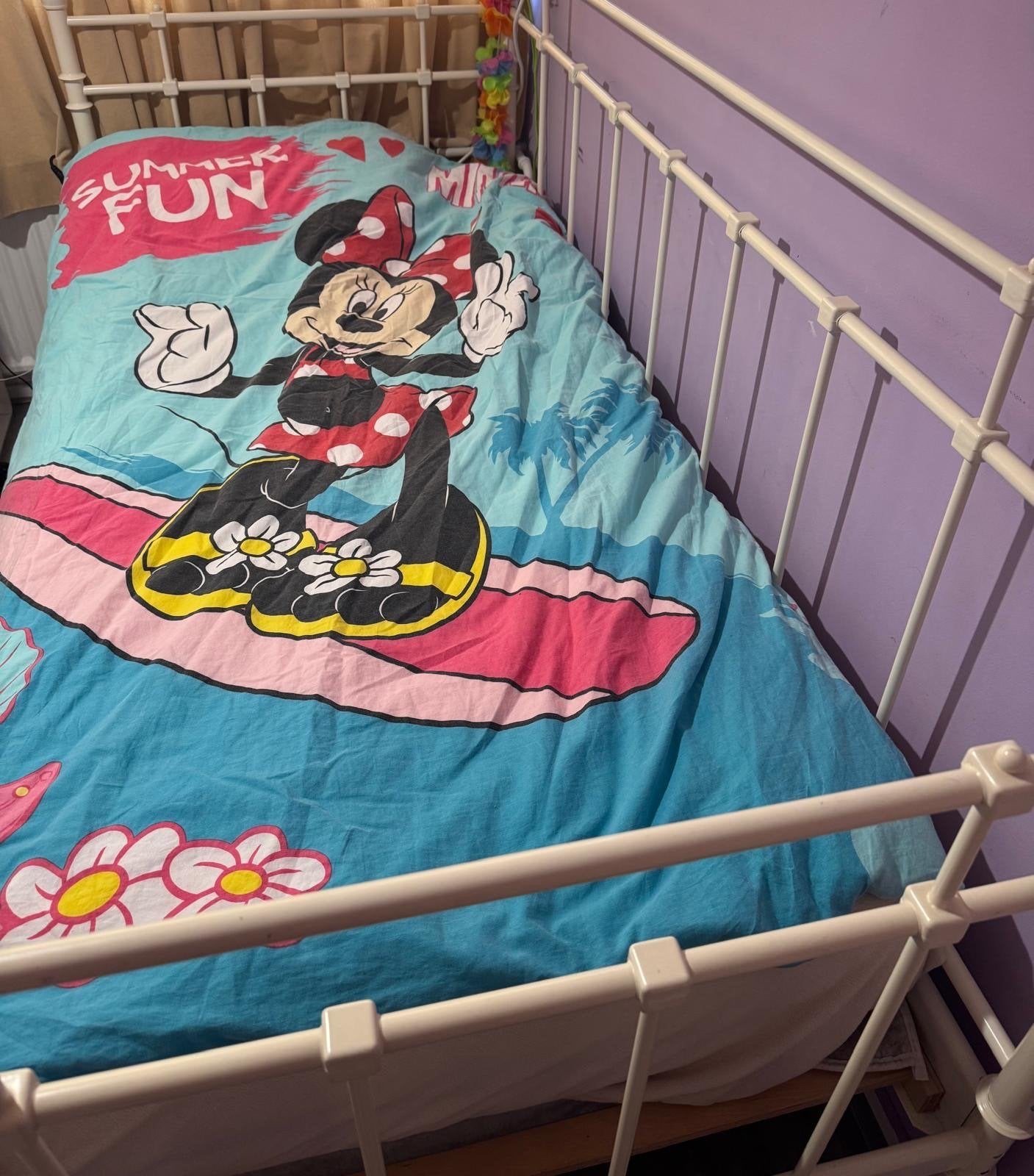 2 witte bedden in zeer goede staat, Ophalen, 90 cm, Eenpersoons, Wit