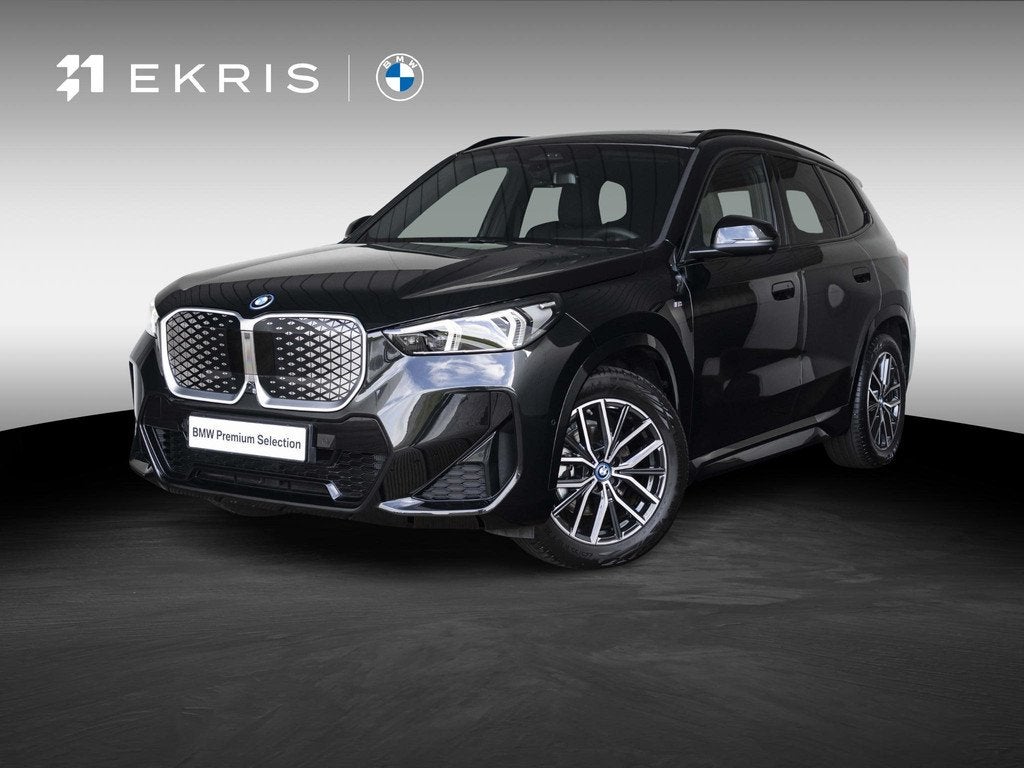 BMW iX1 eDrive20 | M Sportpakket | Innovation Pack | Comfort