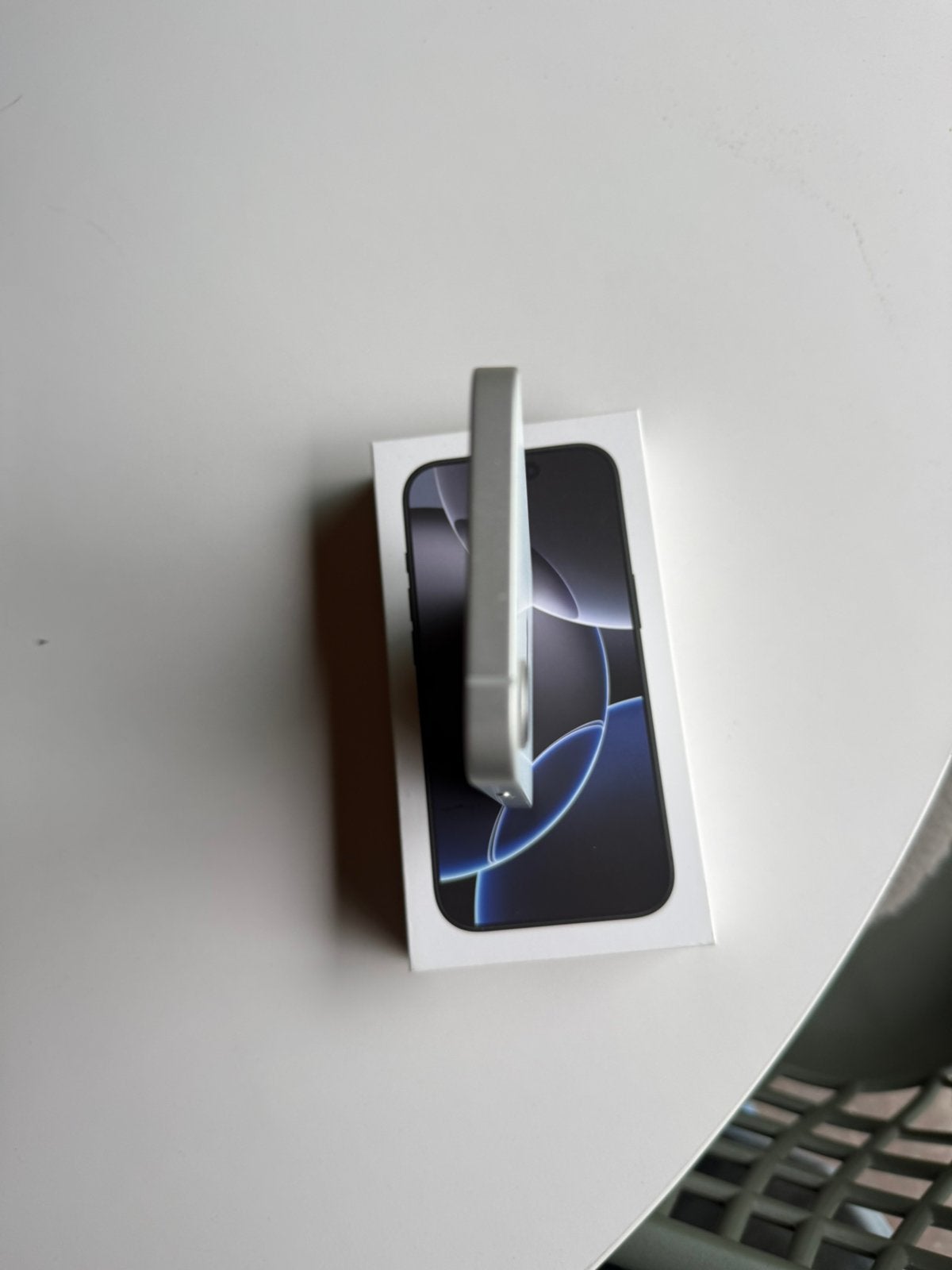 Foto 3 van Iphone 16e nieuwstaat batterij 100%