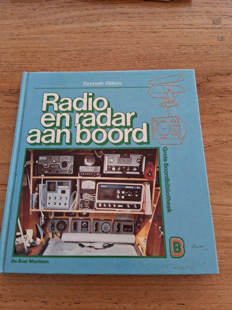 nautisch boek radio en radar aan boord, Ophalen, Zo goed als nieuw, Motorboot of Zeilboot, Boek of Tijdschrift