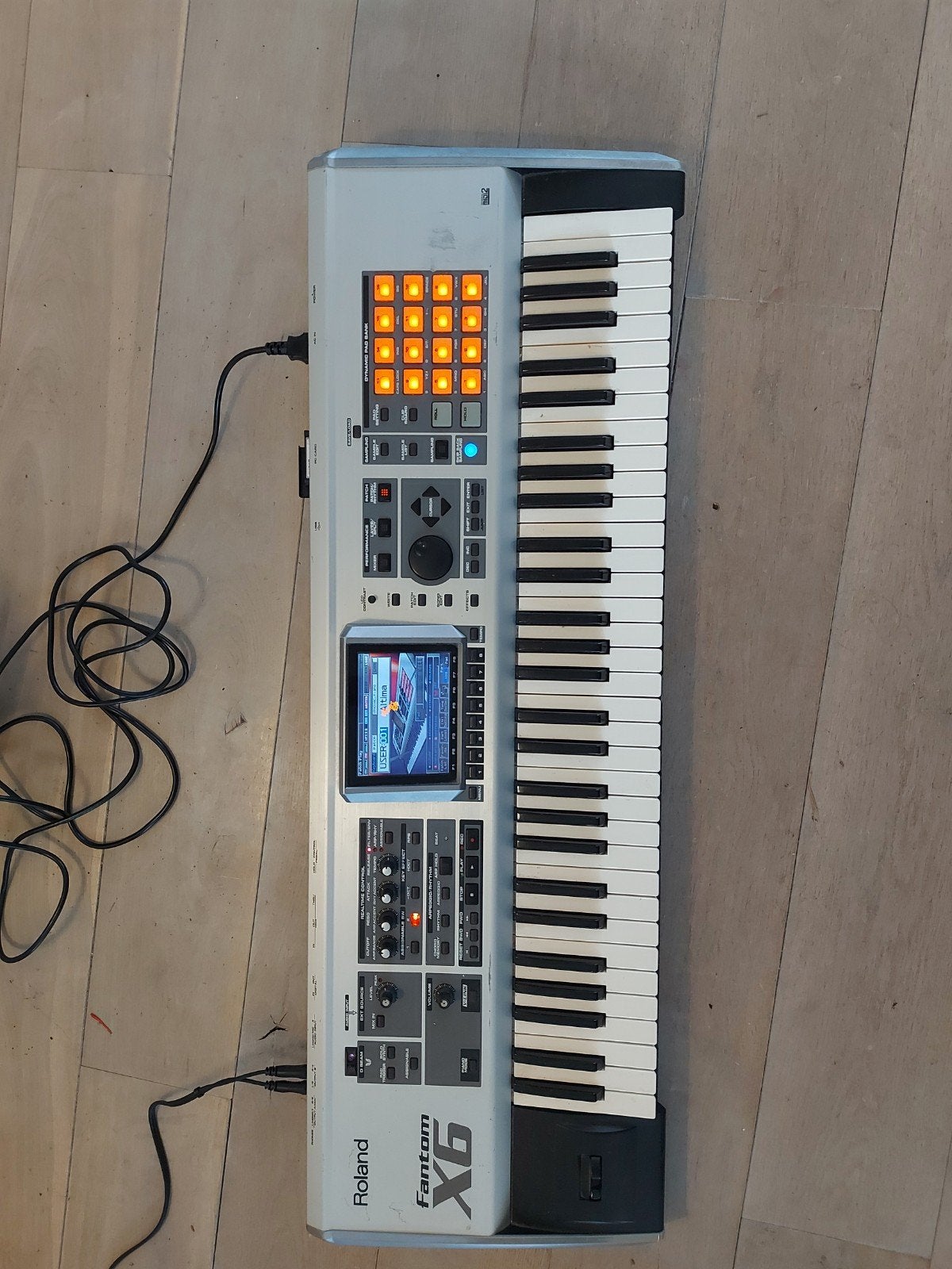 Roland Fantom X6 Synthesizer Workstation met uitbreiding, Ophalen, Roland, Aanslaggevoelig, 61 toetsen