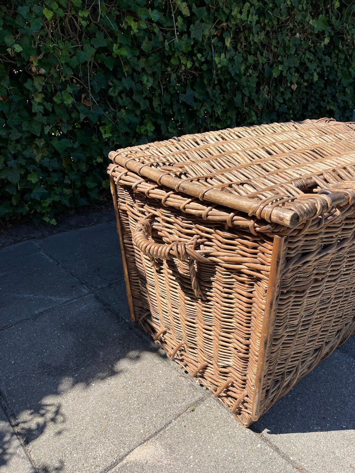 Grote vintage rieten/rotan mand/koffer 95x60x60 cm, Huis en Inrichting, Ophalen, Gebruikt, 50 tot 100 cm, 75 tot 100 cm