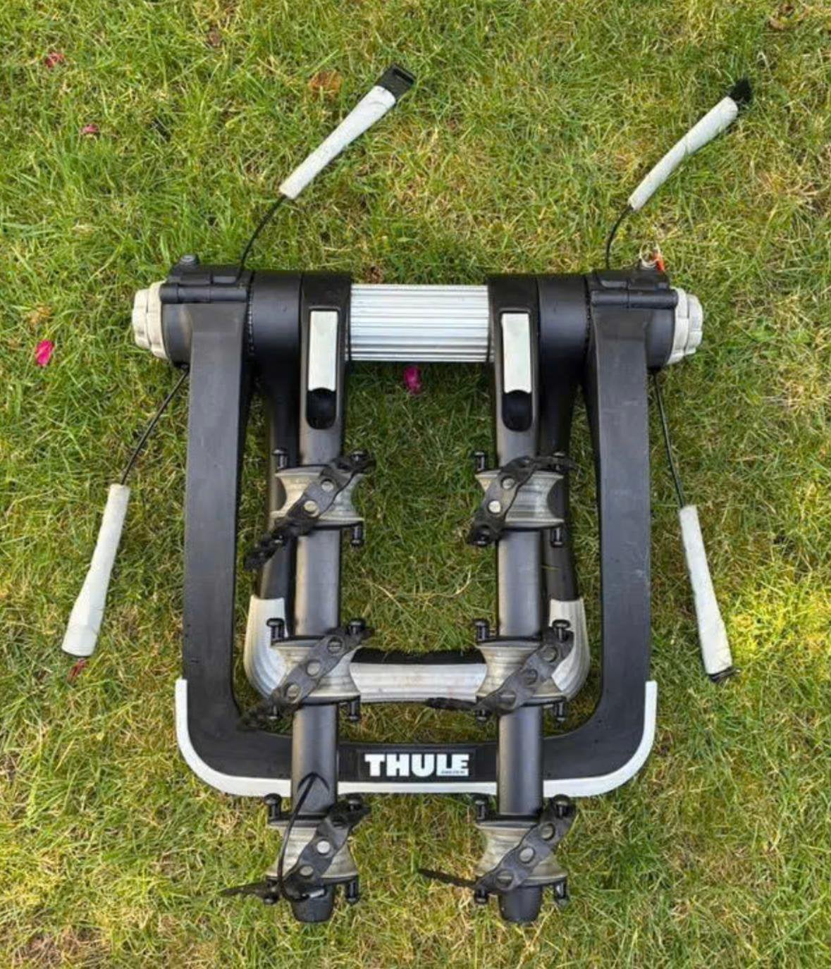 Thule raceway 992, Ophalen, Zo goed als nieuw, Achterklepdrager