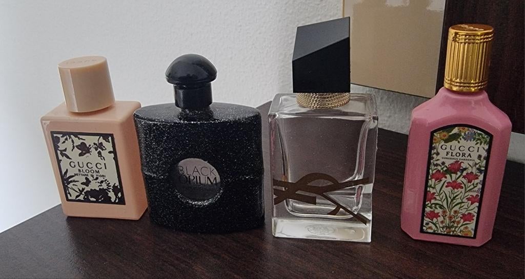 Lege kleine potjes van Gucci,Yves Saint Laurent, Ophalen of Verzenden, Gebruikt