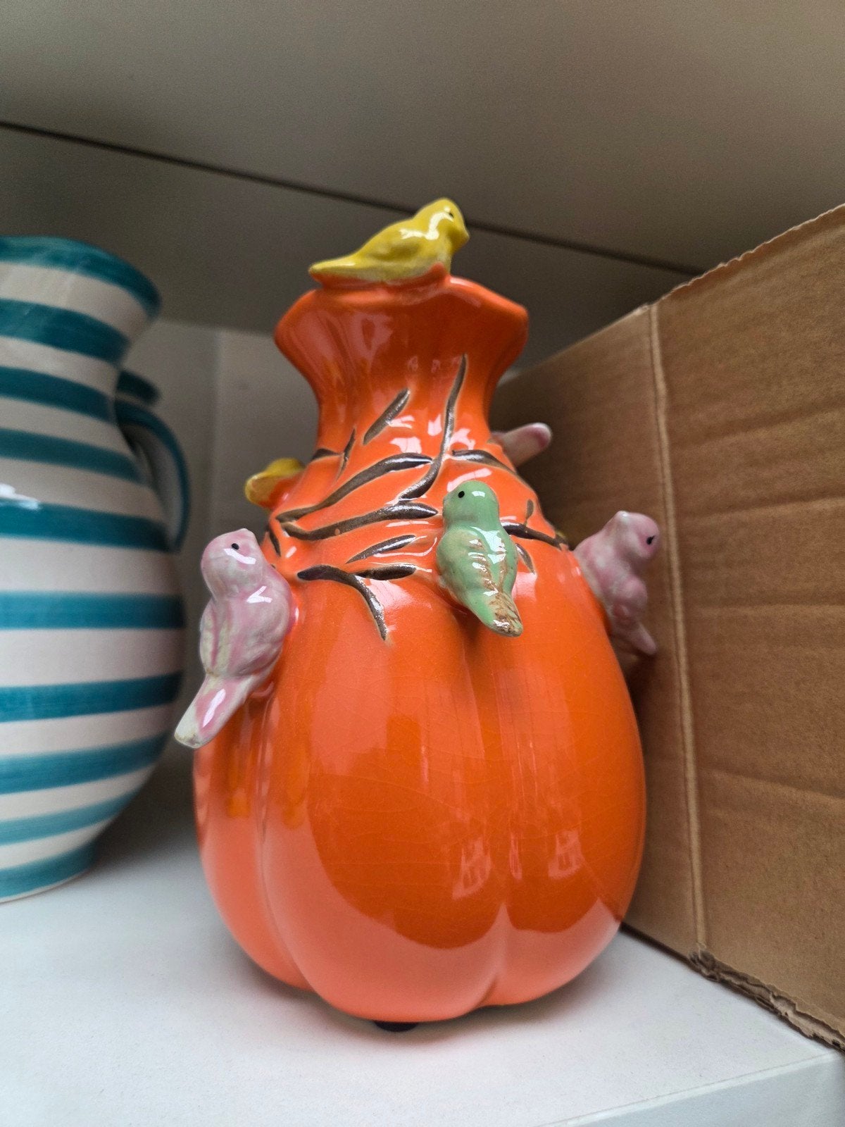 Oranje vaas met vogels - Uniek decoratiestuk, Ophalen of Verzenden