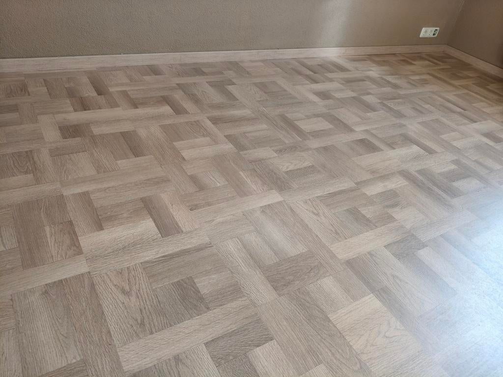 Laminaat, Ophalen, Zo goed als nieuw, Laminaat